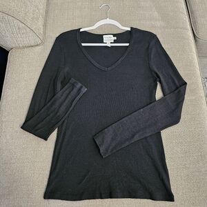 Michael Stars Anthropologie Black V-Neck Basic Neutral Longsleeve Top Size M/L